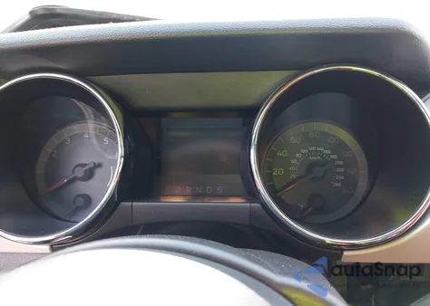 2017 Ford Mustang Ecoboost z USA, uszkodzony, nr VIN 1FA6P8TH0H5339710